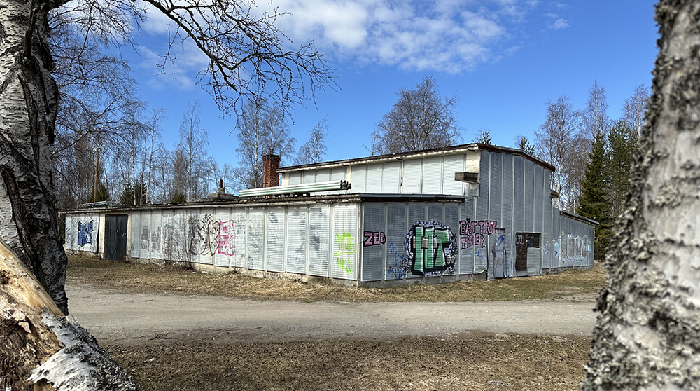 Hus med graffiti
